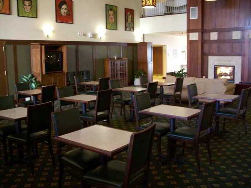 Hampton Inn & Suites Providence-Warwick Airport Restaurant bilde